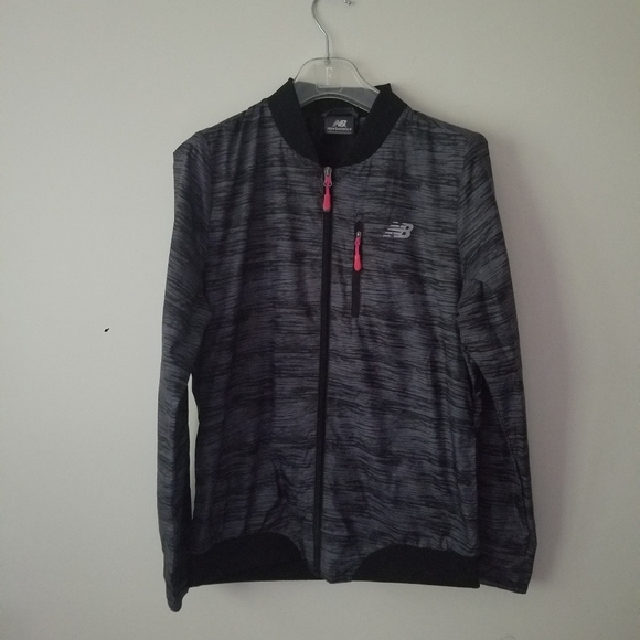 NEW BALANCE | track jacket windbreaker gray black sz Medium - Picture 2 of 4
